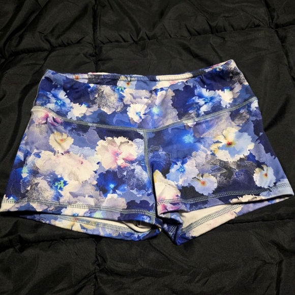 Fleo Athletic shorts - Picture 1 of 4